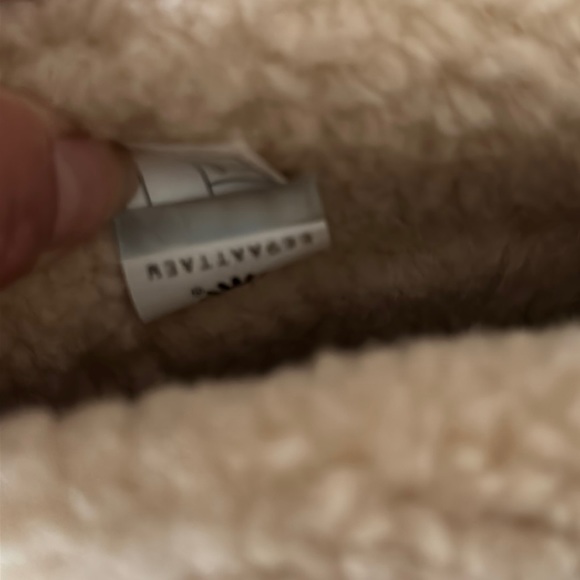 NEW UGG ALDON Water Resistant Color: STOUT - Picture 7 of 10